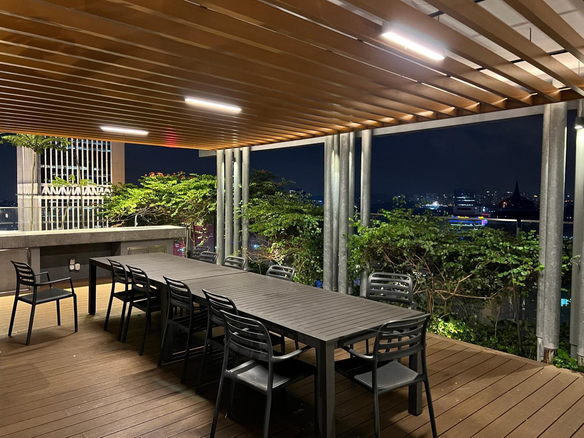 Ferienwohnung Klcc View,5 Mins To Kl Tower Kuala Lumpur Exterior foto
